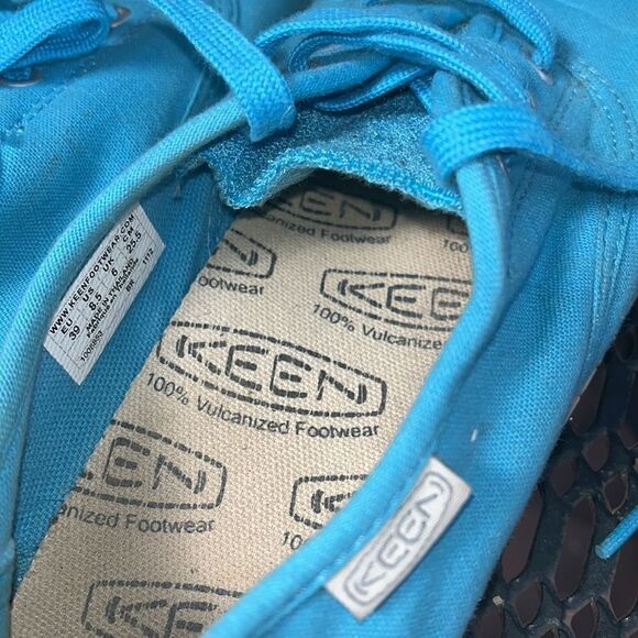 WOMEN’S BLUE KEEN VULCANIZED FOOTWEAR CANVAS LACE-UP SNEAKERS SIZE 8-1/2 - Picture 2 of 7